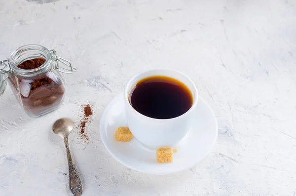 Tasse Blanche Café Pot Verre Avec Poudre Café Sur Fond — Photo