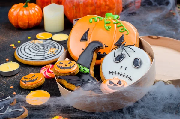 Halloween Decoraties Pompoenen Verscheidenheid Van Gingerbreads Spin Het Spinnenweb Zwarte — Stockfoto