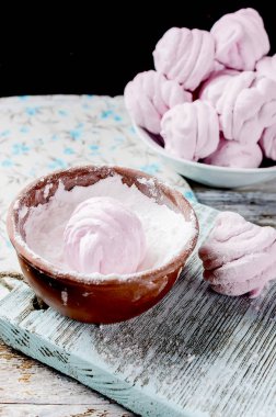 Ev yapımı kiraz hatmi yapmak, krema şeker, bir dizi fotoğraf kopya alanı sprinkles, 