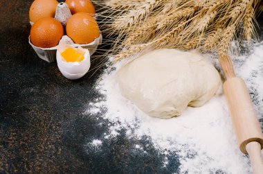 maya hamuru ve malzemeler