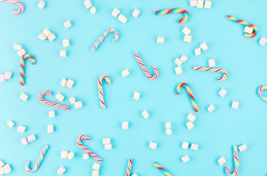 Noel geçmişi. karamel baston ve marshmallow ile