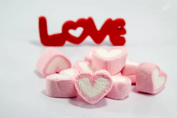 Forma de coração rosa marshmallow — Fotografia de Stock