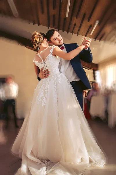 Slow dance of the newlyweds during the ceremony. Wedding Traditions