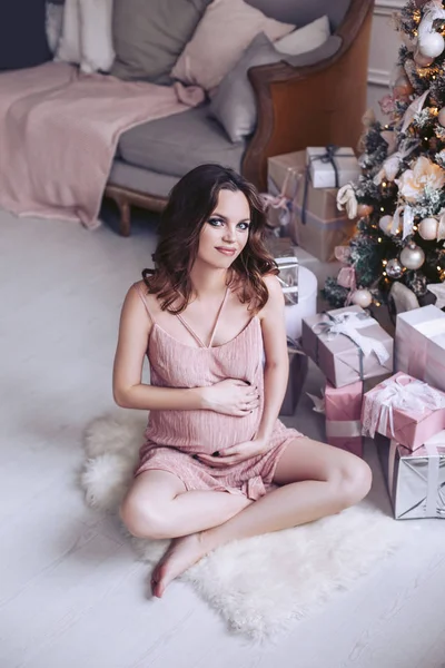 Cute Pregnant Girl Sitting Floor Crossed His Legs Holding Tummy — Stock Photo, Image