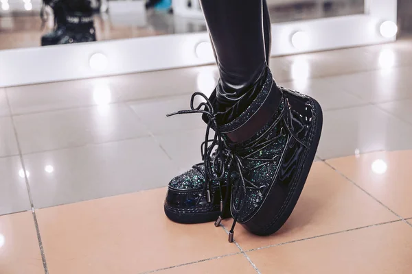Glamorous Winter Women Boots Rhinestones High Heels Girl Trying Shoes — Stock Photo, Image
