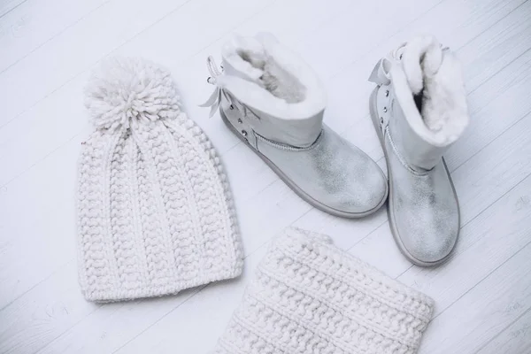 Beautiful Knitted Hat White Scarf Gray Winter Boots Natural Fur — Stock Photo, Image