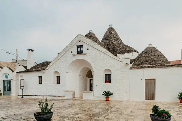 Noviembre 2018 Hermosa Ciudad Alberobello Con Casas Trulli Principal Distrito —  Fotos de Stock