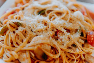 Domates soslu İtalyan makarnası.