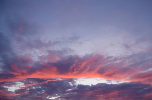 Pink Clouds Sky Illuminated Sunrise — Stock Photo, Image