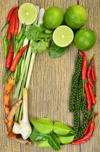 Ingredients Thai Cuisine Tom Yum Spicy Lemongrass Soup Main Ingredients — Stock Photo, Image