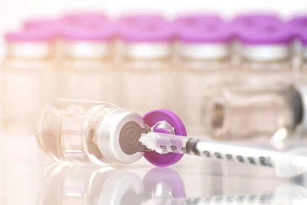 Nuevo concepto de descubrimiento de fármacos en el nuevo descubrimiento de vacunas . — Foto de Stock