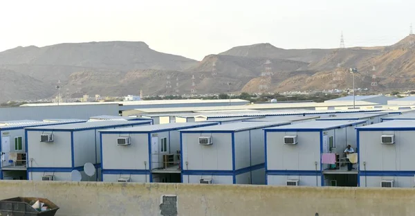 Portacabin. Taşınabilir ev ve ofis kulübeleri. Çalışma Kampı. İskele kulübesi. Küçük geçici evler: Muscat, Umman - 08-10-2020