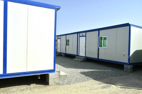 Portacabin. Taşınabilir ev ve ofis kulübeleri. Çalışma Kampı. İskele kulübesi. Küçük geçici evler: Muscat, Umman - 08-10-2020