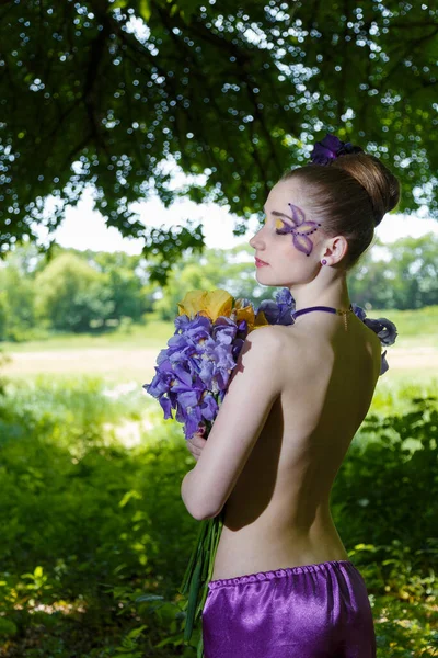 Ritratto Una Ragazza Con Schiena Nuda Fantasia Creativa Make Con — Foto Stock