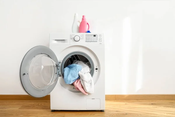 Laundry Open Washing Machine — Stock Photo, Image