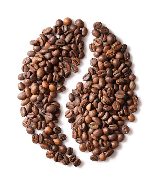 Kahve çekirdeği beyaz arka planda izole edilmiş.