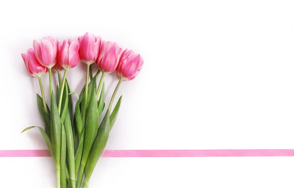 Różowe Tulipany Odizolowane Białym Tle Widok Góry — Zdjęcie stockowe