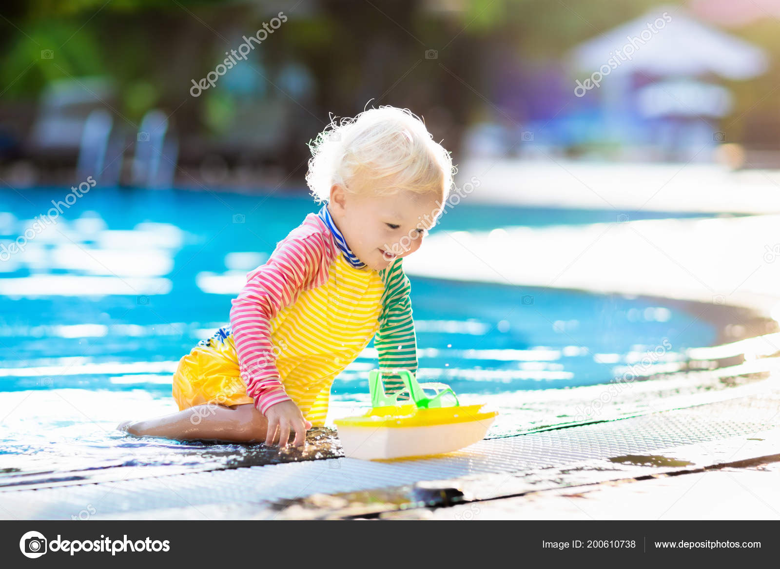 toy boat for pool