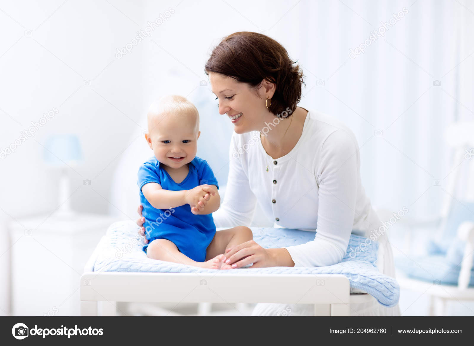 baby boy changing table