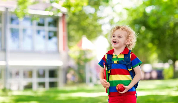 Child going back to school, year start — Stock Photo, Image