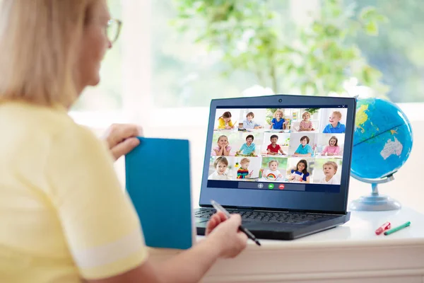 Online Remote Learning Teacher Computer Having Video Conference Chat Student — Stock Photo, Image