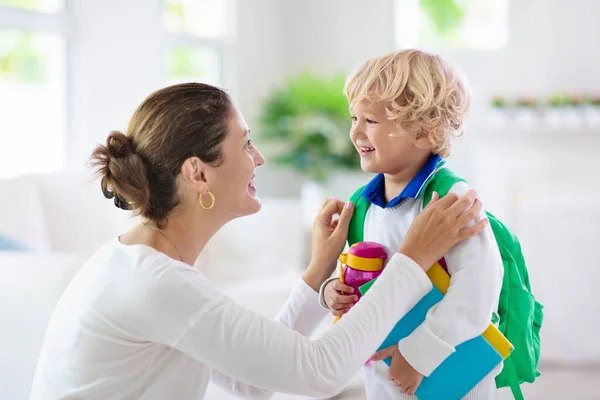 Child Going Back School Mother Kid Getting Ready First School — Stock Photo, Image