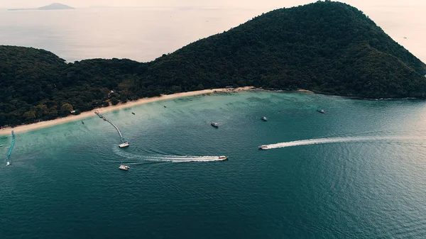 Ada Ko-o Tayland quadrocopter çekim,.