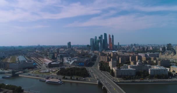 Şehir Merkezi Moskova. Uçak üzerinden hava fotoğrafçılığı. — Stok video