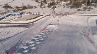 Kayak, yokuş aşağı dağlardan Mogul