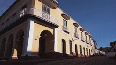 Küba, Trinidad - 18 Ekim 2016: şehir turu. Eski sokaklar, ana kare, vatandaşlar. Hayat bir turist Trinidad gözüyle.