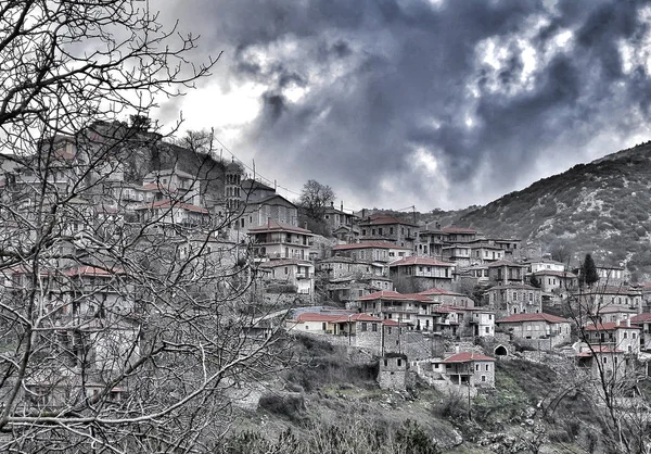 Peloponnese Dimitsana 美丽山村全景 — 图库照片