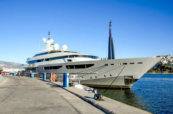 Luksusowy Jacht Marina Zeas Portu Pireusie Grecja — Zdjęcie stockowe