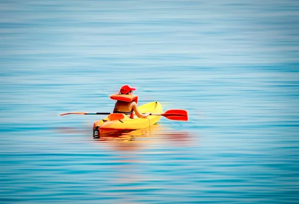 Clases Kayak Niño Con Traje Boya Vida Clases Kayak Durante — Foto de Stock