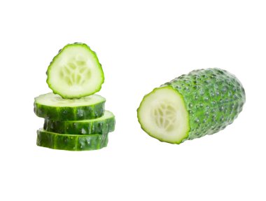 Yeşil salatalık. Sebze beyaz arka plan üzerinde izole.