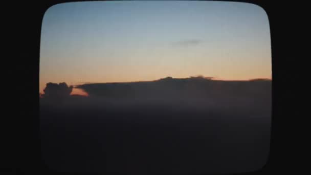 Vista Del Avión Rayos Las Nubes Atardecer Cielo Tormentoso Con — Vídeo de stock