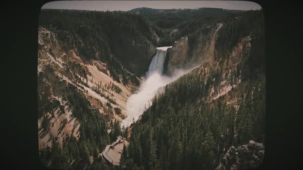 Una Vista Upper Yellowstone Falls Arco Iris Parque Nacional Yellowstone — Vídeo de stock