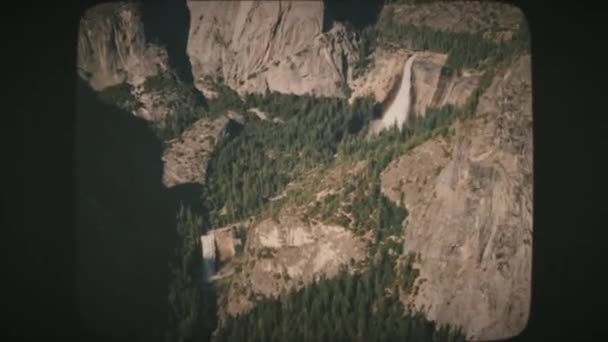 Vista Vicino Del Nevada Delle Cascate Vernali Dal Glacier Point — Video Stock