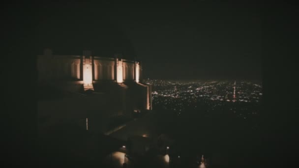 Het Griffith Observatorium Nachts Los Angeles Californië Vintage Film Look — Stockvideo