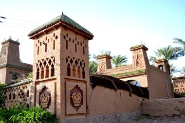 Atlas Dağları 'nda geleneksel Fas mimarisi