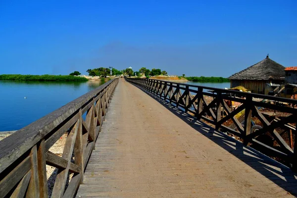 Puente Madera Sobre Agua Joal Fadiouth Senegal — Foto de Stock