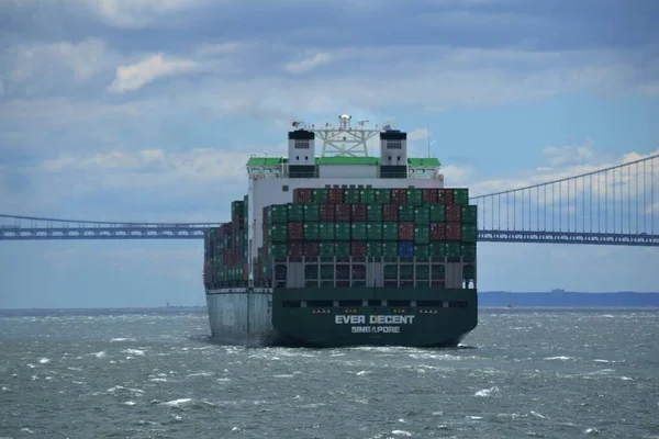 Voll Beladenes Frachtschiff Der Bucht Von San Francisco Kalifornien — Stockfoto