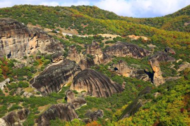 Uzak antik Meteora manastırları, Yunanistan