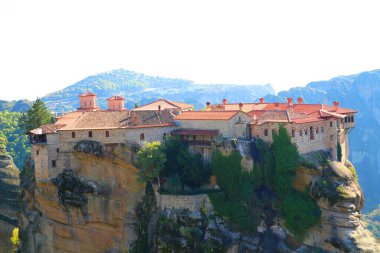Uzak antik Meteora manastırları, Yunanistan
