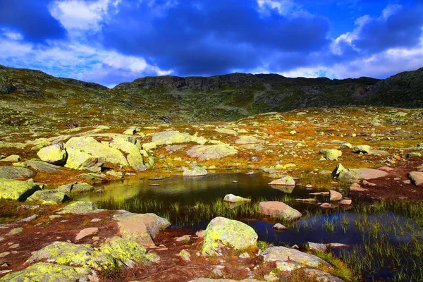 Hermoso Paisaje Las Montañas Noruega —  Fotos de Stock