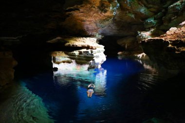 Chapada Diamantina 'da Poco Azul Gölü