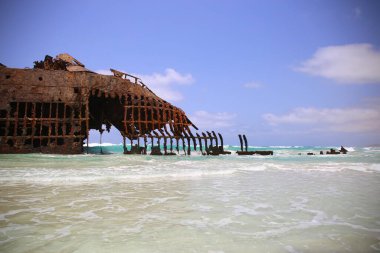 Praia do Atalanta sahilindeki gemi enkazı Boavista, Cape Verde