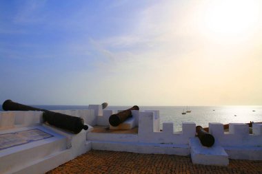 Vila de Maio 'da beyaz ve mavi kale, Cape Verde