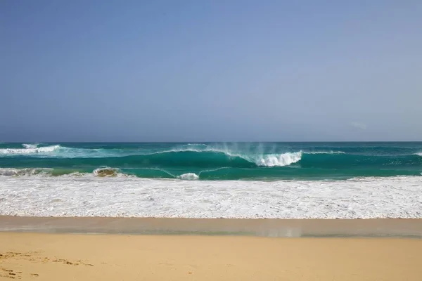 Maio Cape Verde Güzel Bir Turkuaz Dalgası — Stok fotoğraf