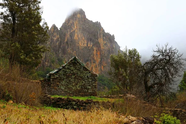 Острів Green Mountains Santo Antao Кабо Верде — стокове фото