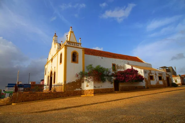 Hermosa Catedral Central Vila Maio Cabo Verde —  Fotos de Stock